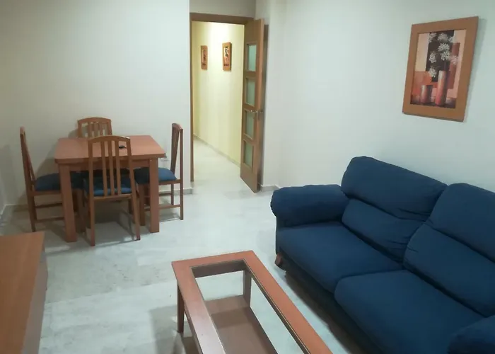 APARTAMENTO PERGAR II 4 PERSONAS DESDE 33ePOR NOCHE-WIFI-DESAYUNO